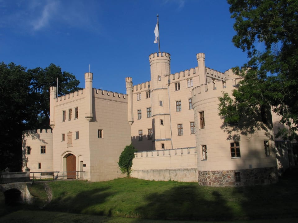 Wunderschön im Park gelegen Hotel Jagdschloss Letzlingen