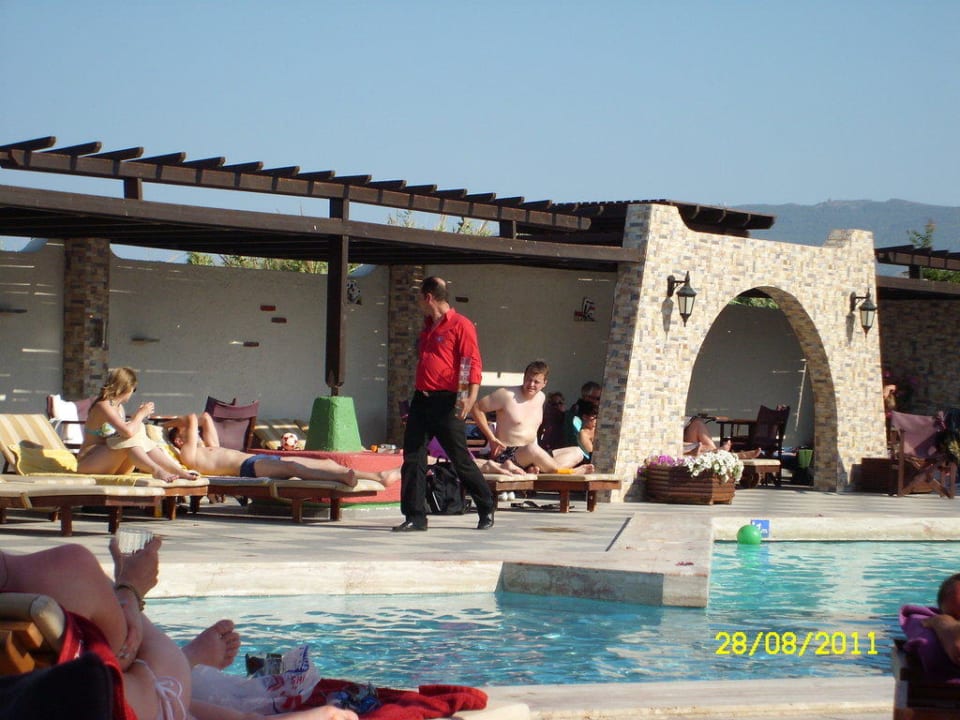 Liegen mit Überdachung Gaia Garden Hotel