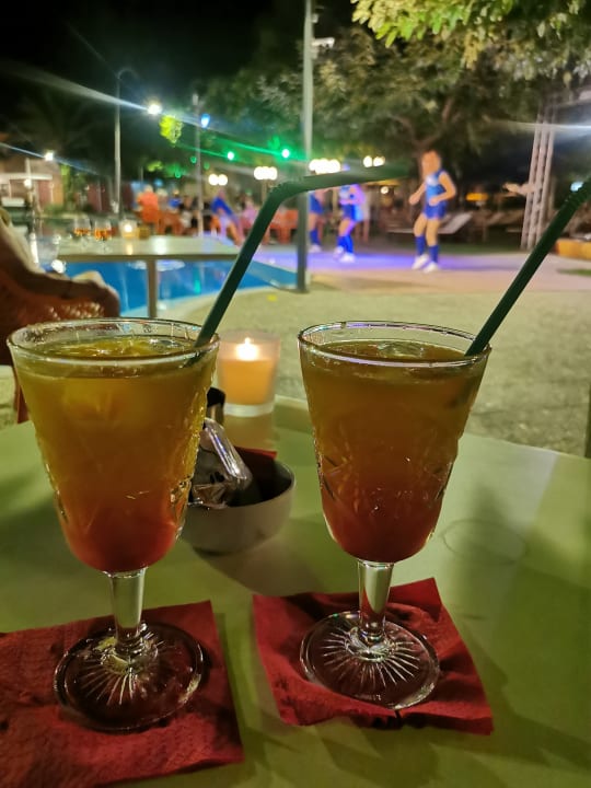 Gartenanlage Corissia Beach Hotel