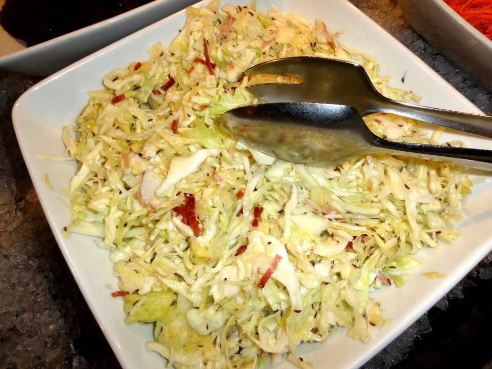 Südtiroler Krautsalat mit Speck Vitalhotel Dosses