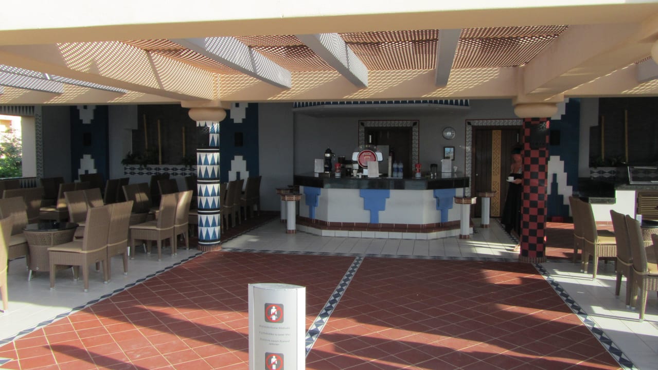 Poolbar im Adults-Bereich Hotel Riu Touareg
