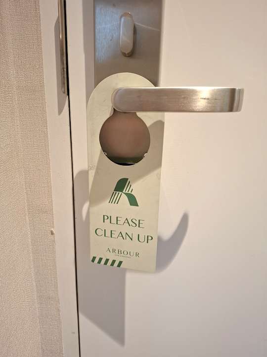 Zimmer Arbour Hotel and Residence