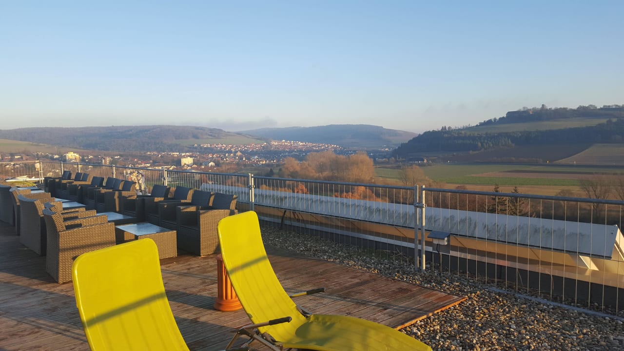 Sonnenuntergang auf der Sky-Lounge (Dachterrasse) Vitalhotel König am Park