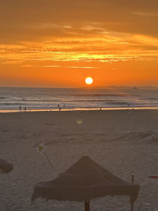 Strand Tryp Lisboa Caparica Mar