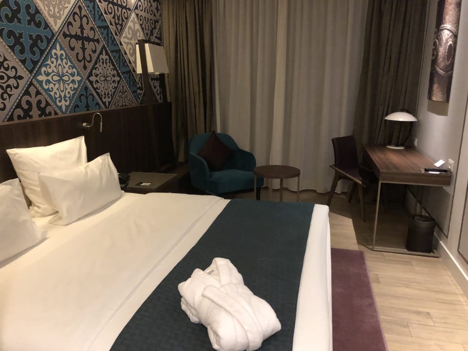 Zimmer Mercure Almaty City Center