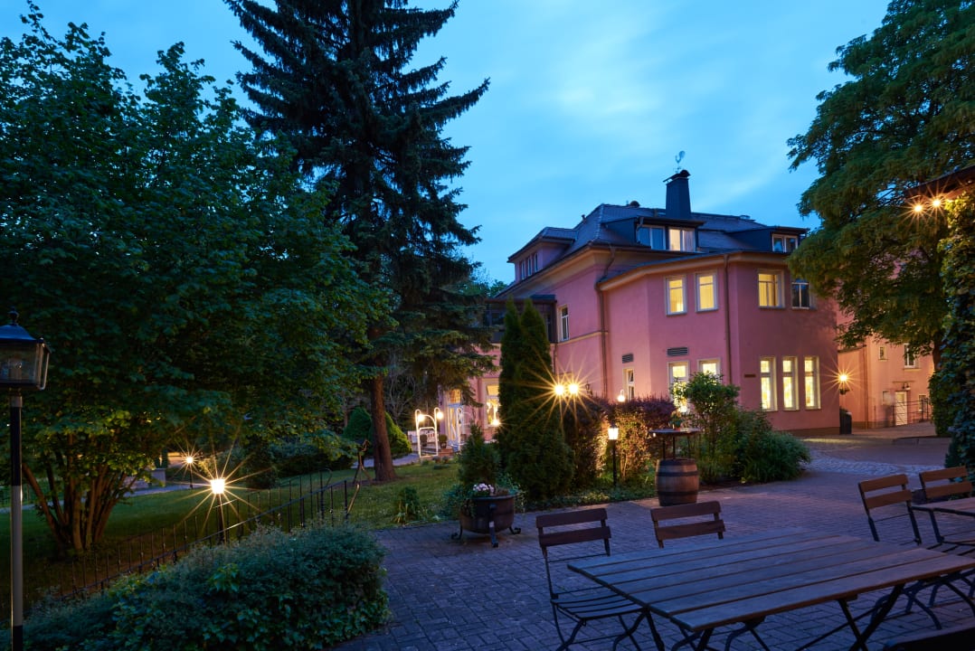 Außenansicht Parkhotel Güldene Berge