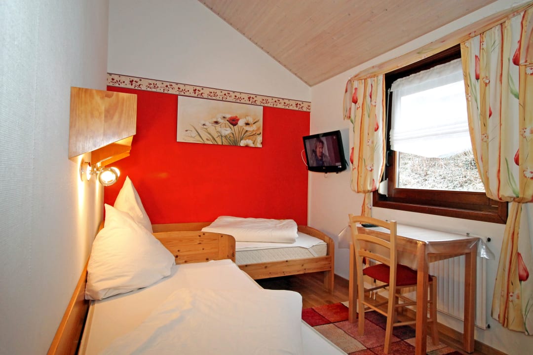 Zimmer Feriendorf Öfingen