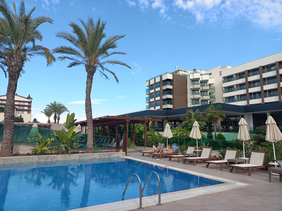 Außenansicht Süral Saray Hotel