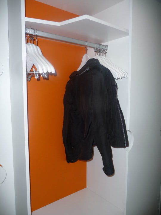 Garderobe Iberostar Waves Bahia de Palma