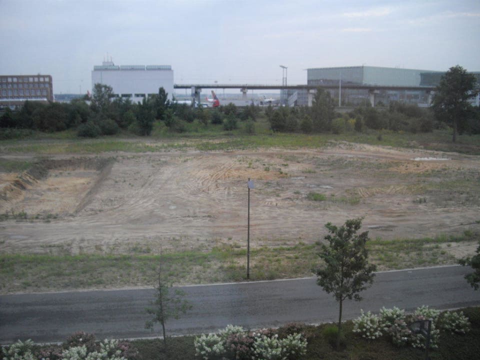 Blick aus dem Fenster Park Inn by Radisson Frankfurt Airport