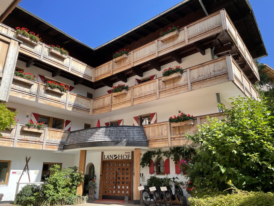 Außenansicht Landhof Ellmau