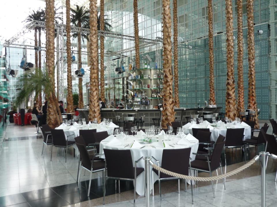 Fanbuffet Hilton Munich Airport