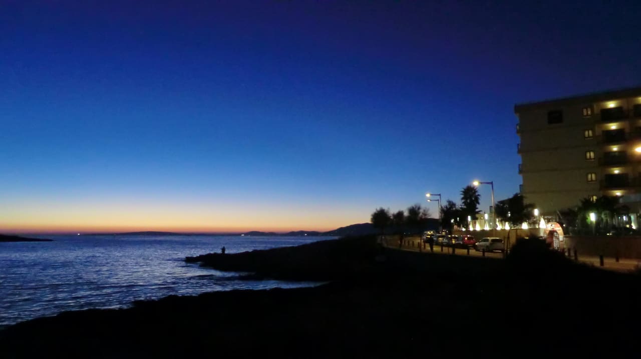 Abenddämmerung am Hotel AluaSoul Palma