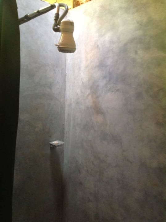 Elegancka łazienka Riverside Camping Udawalawa