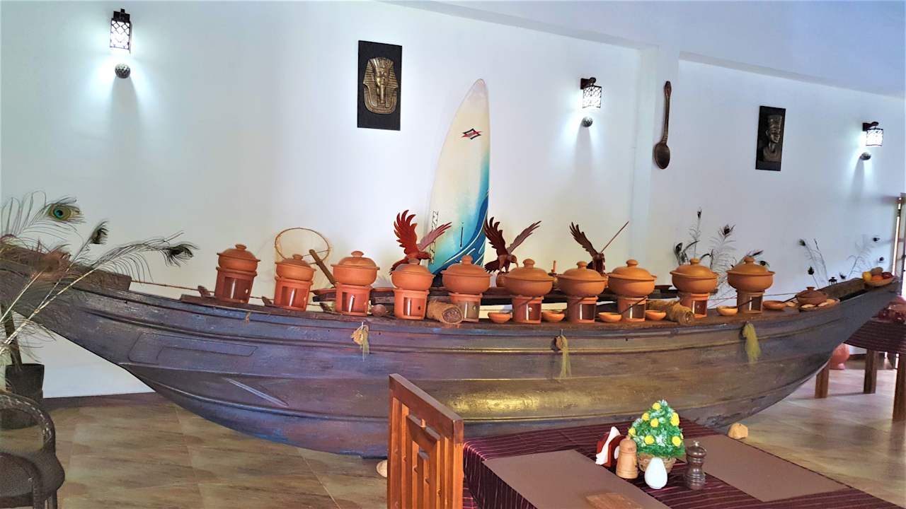 Gastro Dhammika Magic Palace