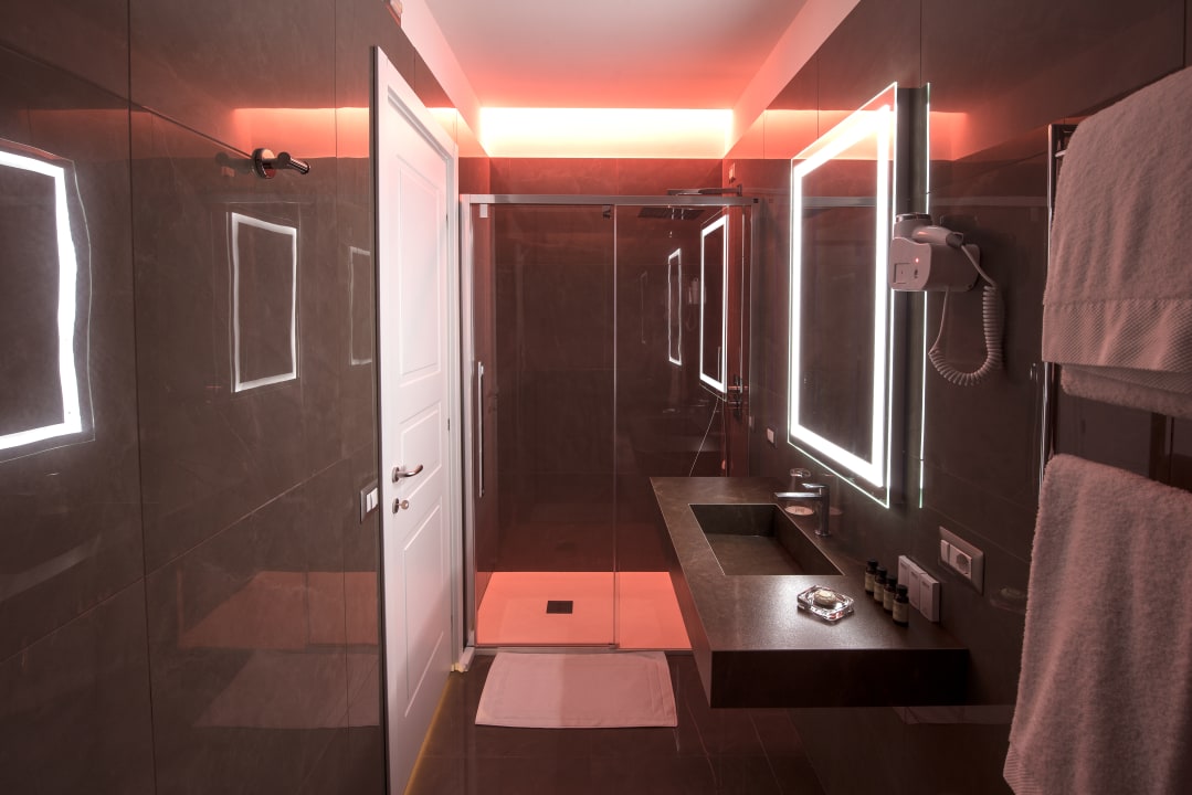 Zimmer Caruso Place Boutique and Wellness Suite