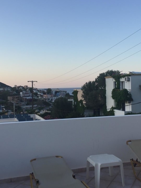 Balkon vor dem Zimmer Hotel Xidas Garden