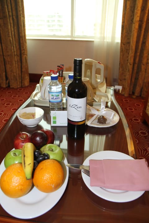 Poczęstunek Holiday Inn Bur Dubai - Embassy District