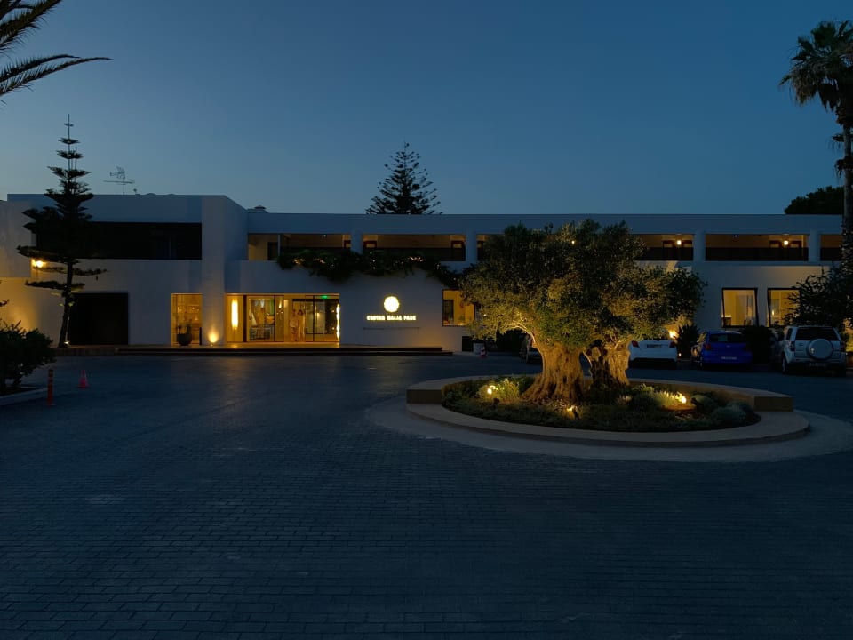 Außenansicht Phãea Cretan Malia