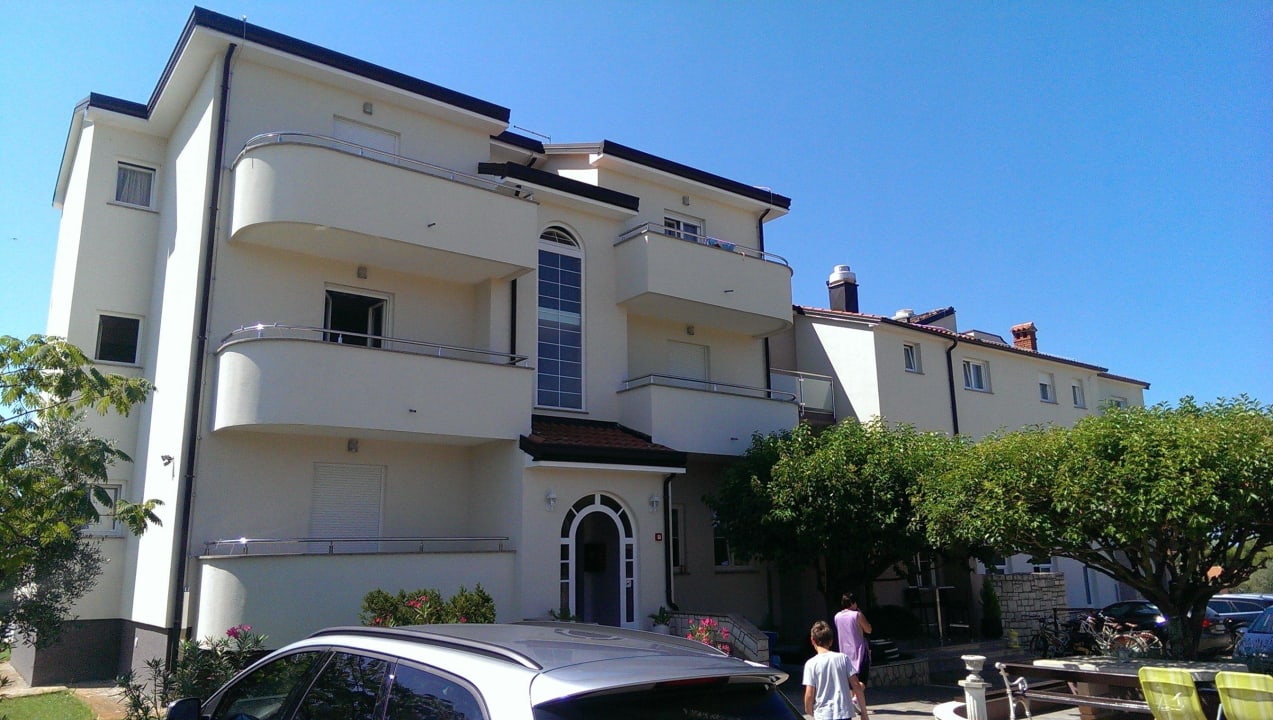 Eingang Hotel Villa Badi