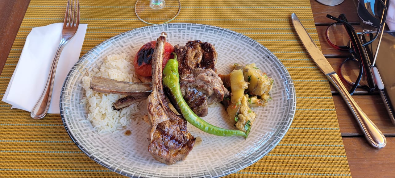 Gastro Gloria Serenity Resort