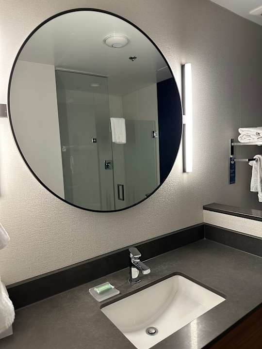 Zimmer Fairfield Inn & Suites by Marriott San Diego Pacific Beach