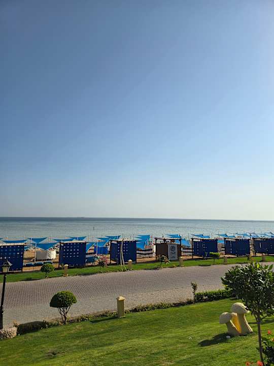 Strand Gravity Hotel & Aquapark Sahl Hasheesh