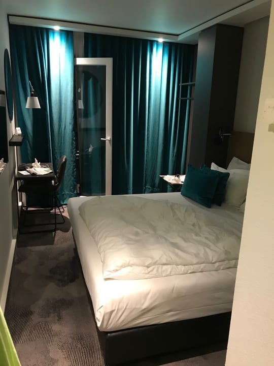 Zimmer Motel One Köln Waidmarkt