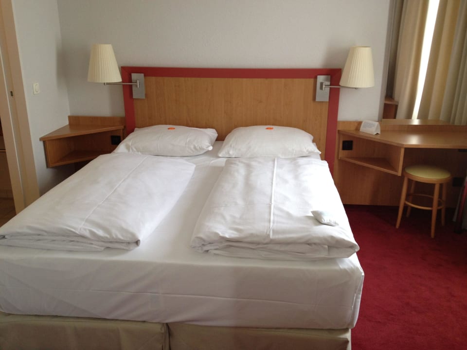 Schlafbereich NH Collection Hamburg City