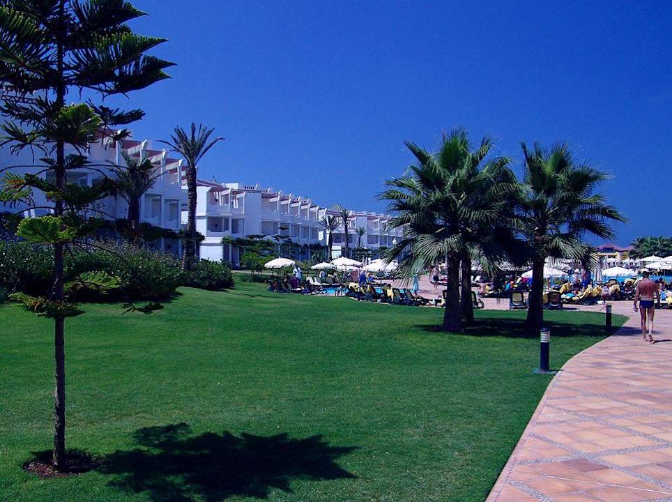 Gartenanlage Iberostar Waves Founty Beach