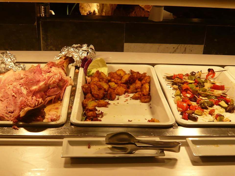 Abendessen The Orangers Beach Resort and Bungalows