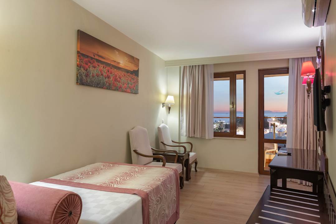 Zimmer Selge Beach Resort