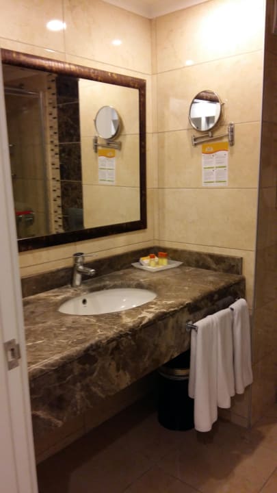 Waschbecken  Hane Family Resort