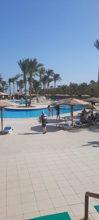 Pool Palm Beach Resort