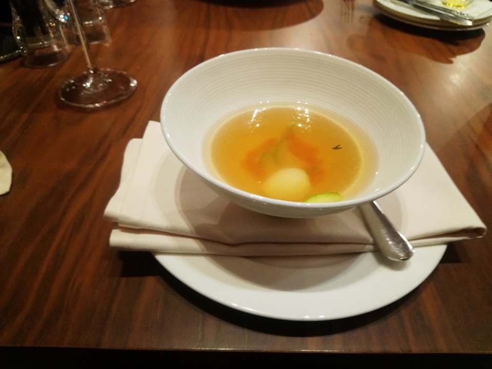 Gastro Acanthus Cennet Barut Collection