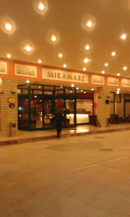 Rein und Raus Hotel Miramare Beach