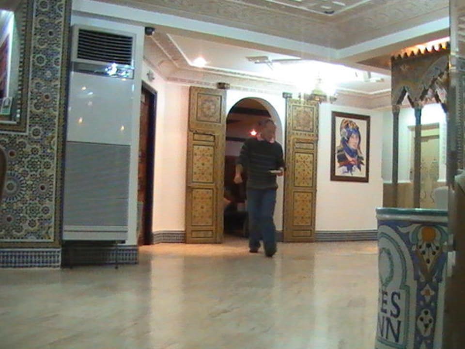 Zugang zur Hotelbar Hotel Fes Inn