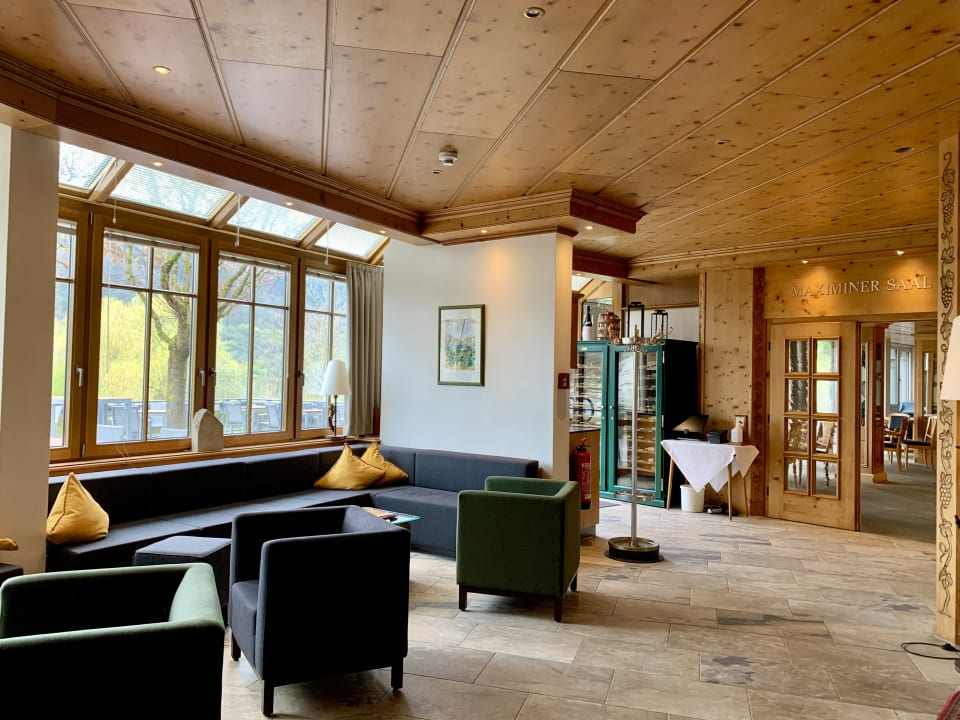 Lobby Hotel Weingut Weis