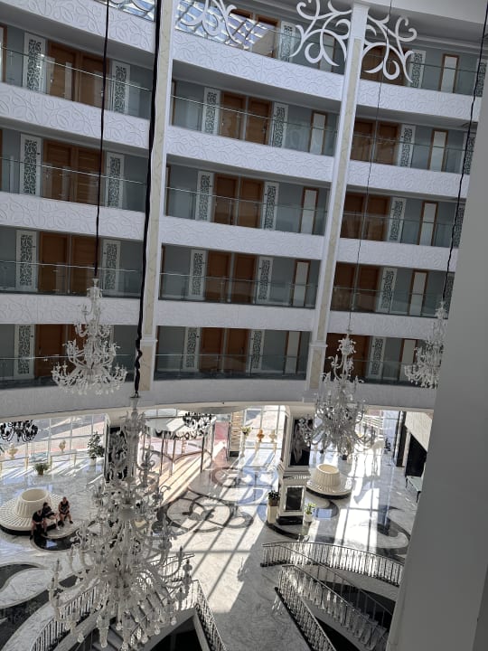 Lobby Q Premium Resort