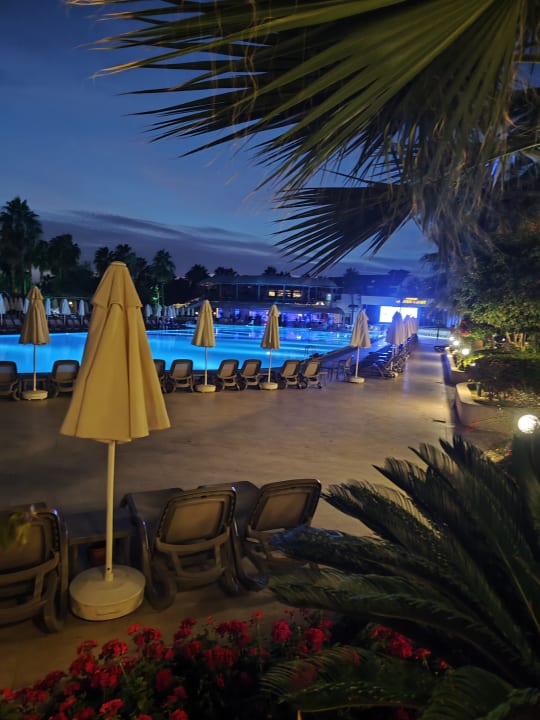 Pool VONRESORT Golden Coast