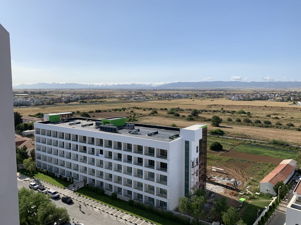 Ausblick Salamis Bay Conti Resort Hotel & Casino