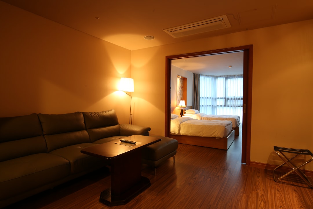 Zimmer Sunset Business Hotel