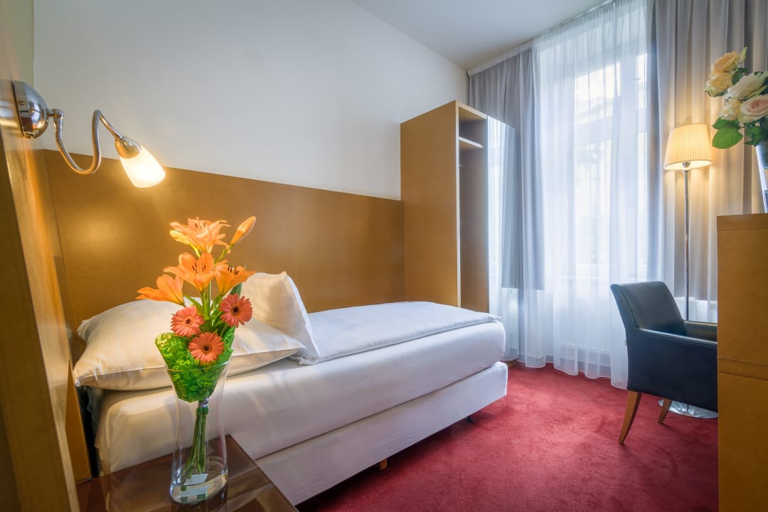Zimmer Hotel Theatrino