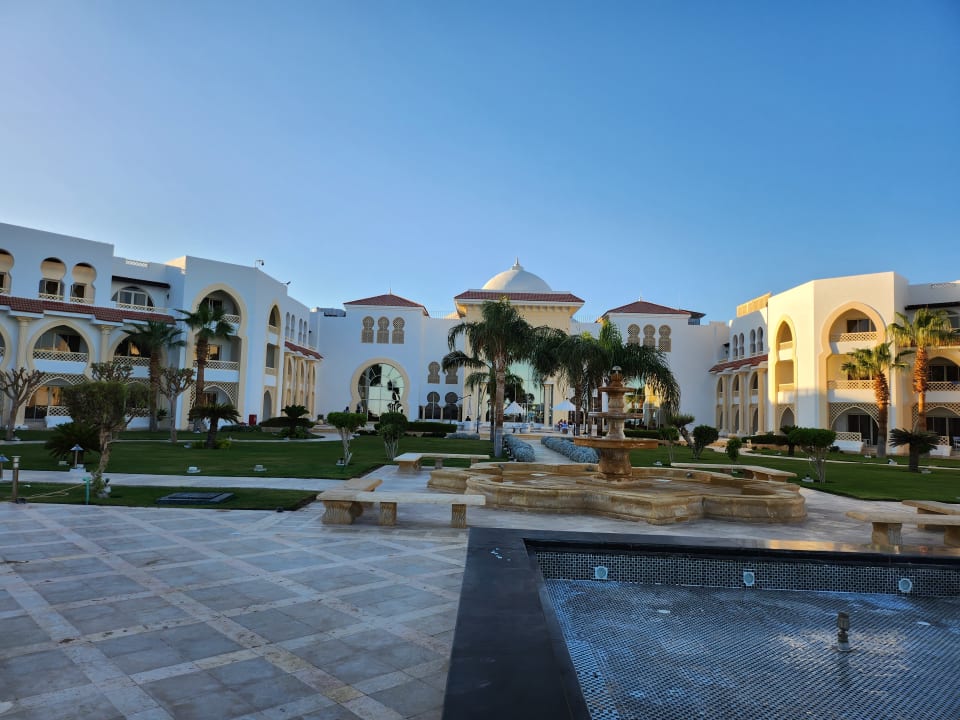 Außenansicht Old Palace Resort Sahl Hasheesh