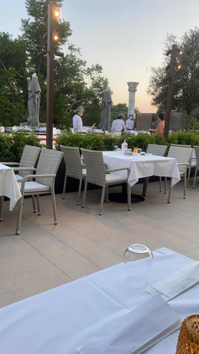 Gastro Xanadu Resort Hotel