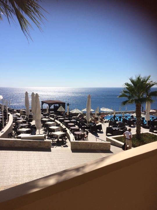 Blick vom Balkon am Tag Hotel Kalithea Horizon Royal