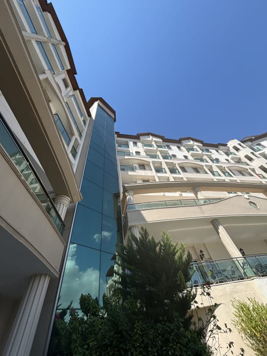 Außenansicht Bella Resort & Spa
