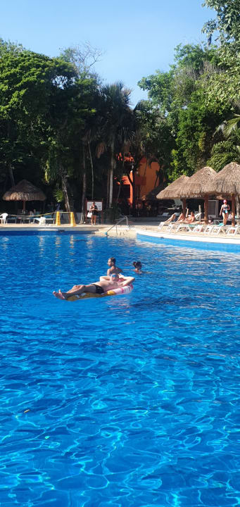 Pool Iberostar Waves Quetzal