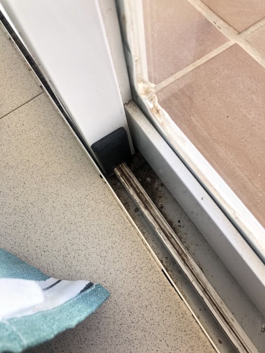 Zimmer Flipflop Cala Romantica