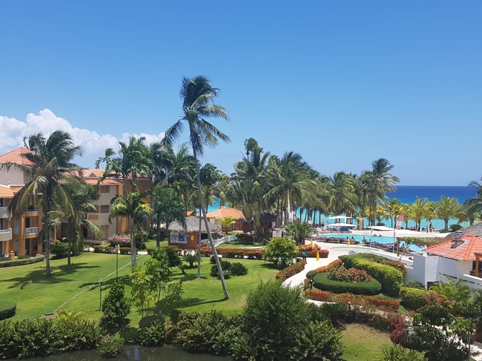 Gartenanlage Hotel Viva Dominicus Palace by Wyndham-All Inclusive Resort